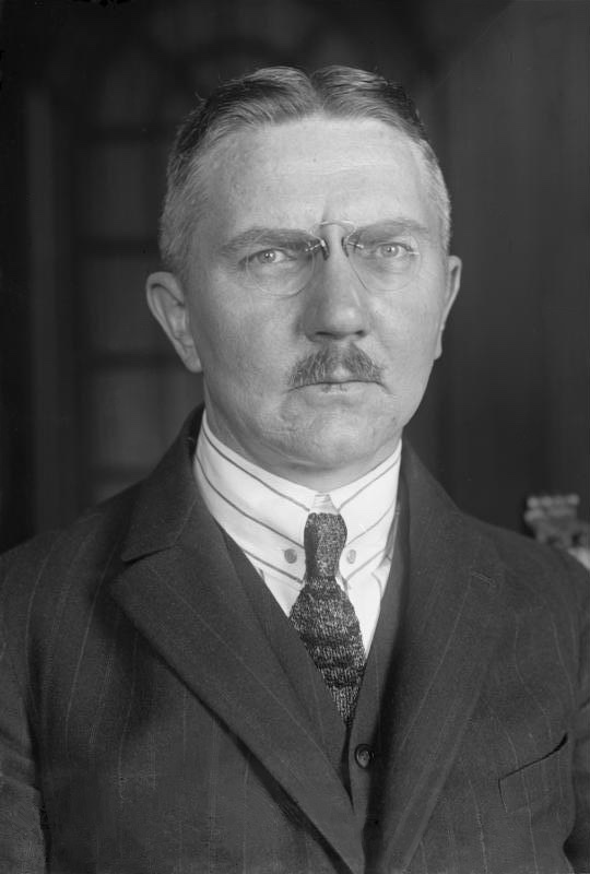 Hjalmar Schacht (1931)